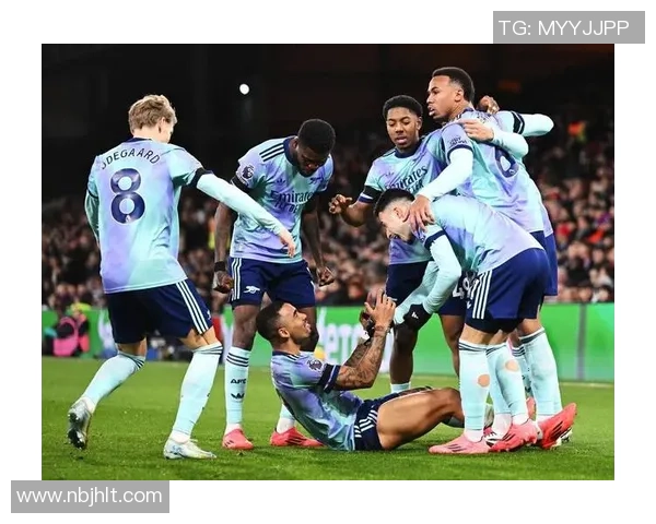 欧联杯激战巴萨逆转曼城补时绝杀引发全场狂欢战术解析